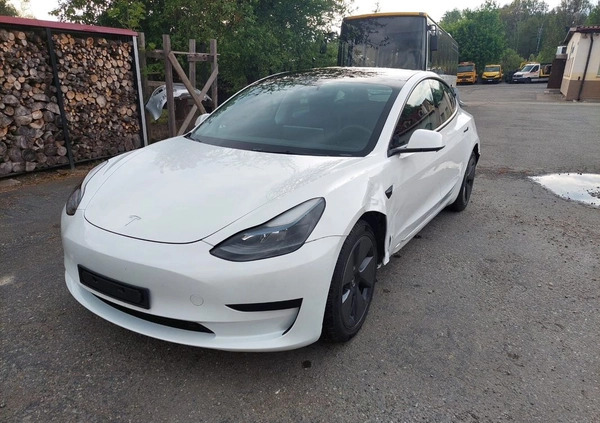 Tesla Model 3 cena 79900 przebieg: 35000, rok produkcji 2022 z Kłodzko małe 436
